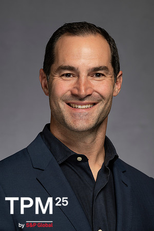 1031 TPM25 Professional Headshots