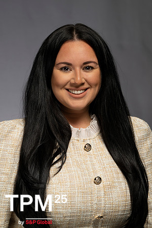 081 TPM25 Professional Headshots