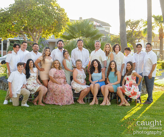005R 24x20 Canvas Duran Family Portraits in Long Beach