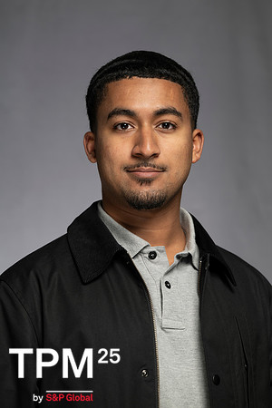 955 TPM25 Professional Headshots