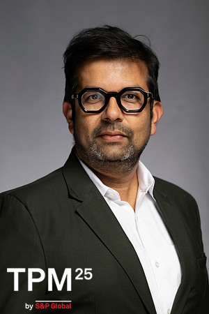 942 TPM25 Professional Headshots
