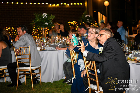 353 Greet Wedding