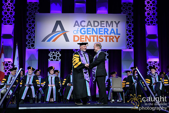 020 AGD2022 Convocation Stage 3360