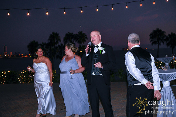328 Greet Wedding