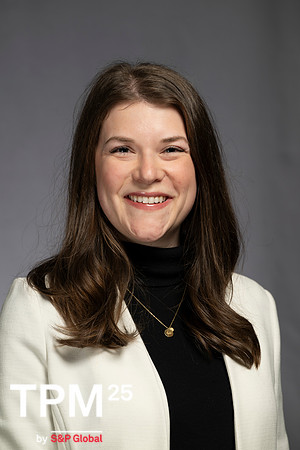 100 TPM25 Professional Headshots