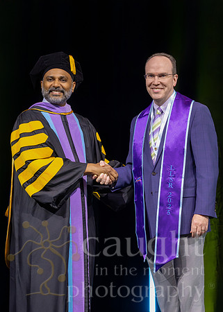 2430RE AGD2025 Convocation Stage