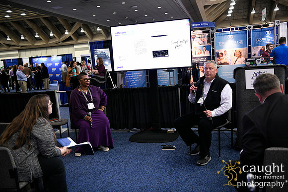 766 OMED 2019 Baltimore - Exhibit Hall