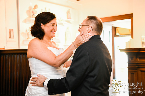 203 Greet Wedding