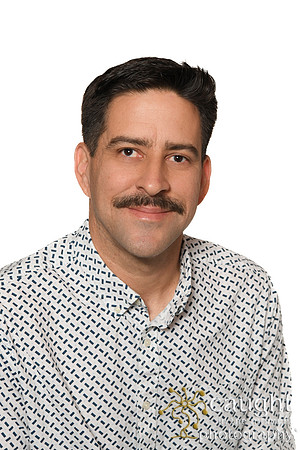 314 Reyes Coca-Cola Bottling Executive Portraits 2025