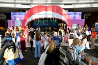Crowds and Networking