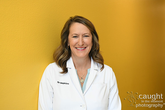 016 Dr. Lisa Hopkins - Long Beach Optometry and Eye Care