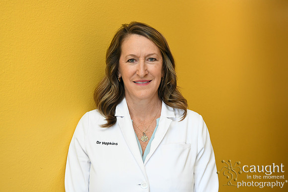 017 Dr. Lisa Hopkins - Long Beach Optometry and Eye Care