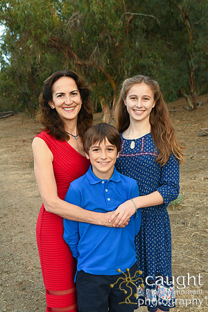 098 Trone Family Portraits in Seal Beach 2024