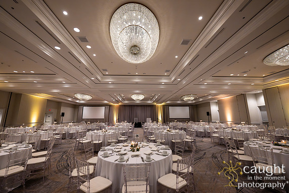006 Long Beach Marriott Downtown Bixby Ballroom in Winter White