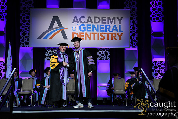 1049R AGD2022 Convocation Stage 4482
