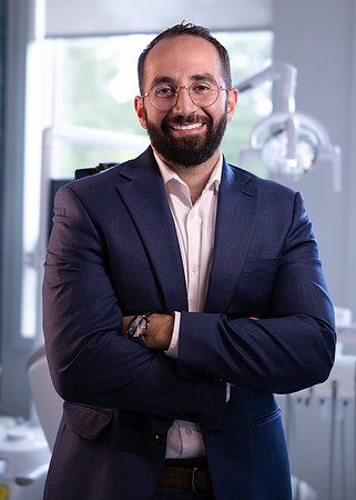 Mohamed Hussain Mussa, DDS 071A8540-2