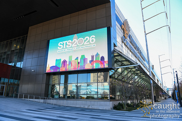 002 STS2026 Registration & Signage