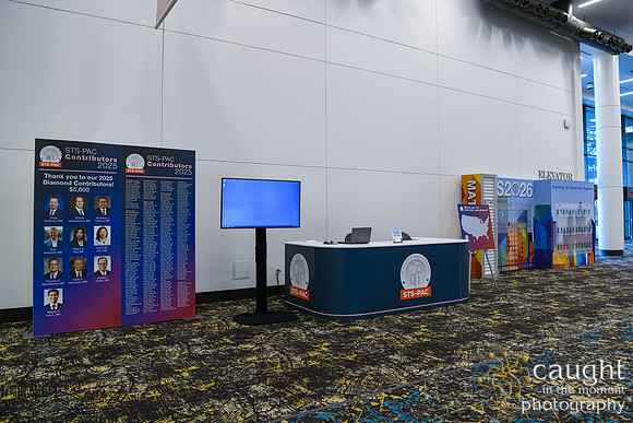 030 STS2026 Registration & Signage