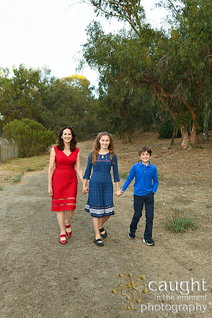 082 Trone Family Portraits in Seal Beach 2024