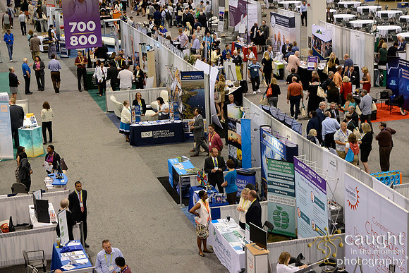 204 OMED 2016-Exhibit Hall