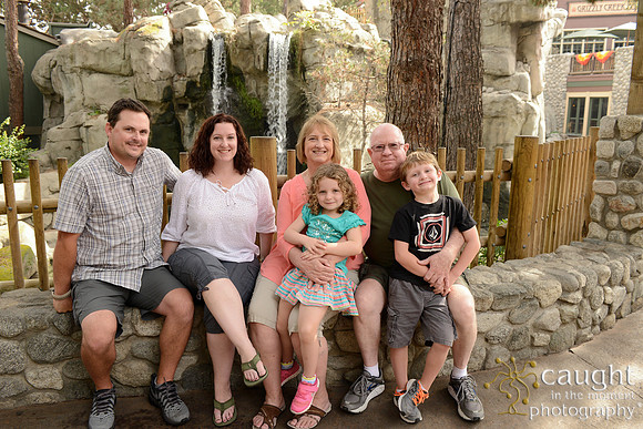 042 Family Portraits at Knott's 2016