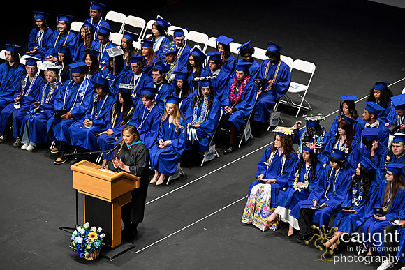 095 High School Graduation Thousand Oaks
