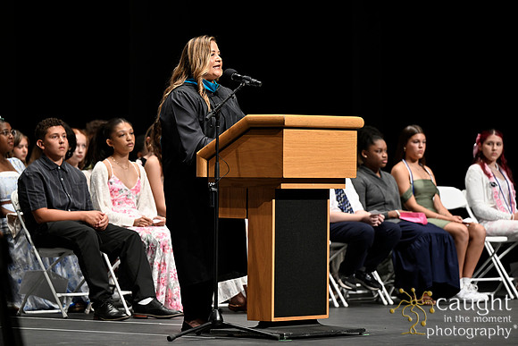 033 8th Grade Promotion Thousand Oaks