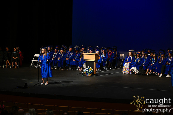 130 High School Graduation Thousand Oaks