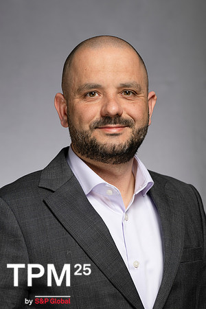 742 TPM25 Professional Headshots