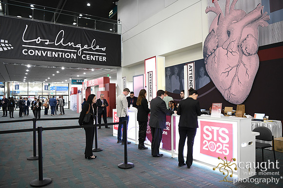 017 STS2025-Registration & Signage