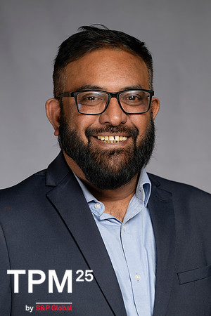 515 TPM25 Professional Headshots