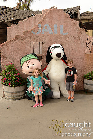 005 Family Portraits at Knott's 2016
