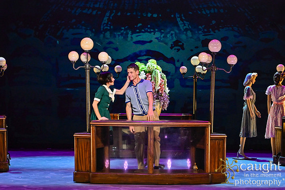086 An American in Paris Musical Theatre West