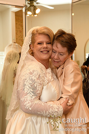 048 Tischer Wedding in Long Beach at Lakewood Village Community Church