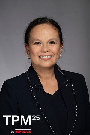 505 TPM25 Professional Headshots