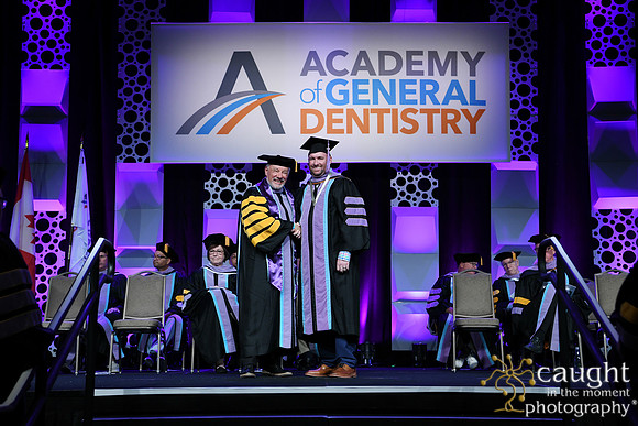1215R AGD2022 Convocation Stage 4664