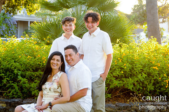 038 Duran Family Portraits in Long Beach