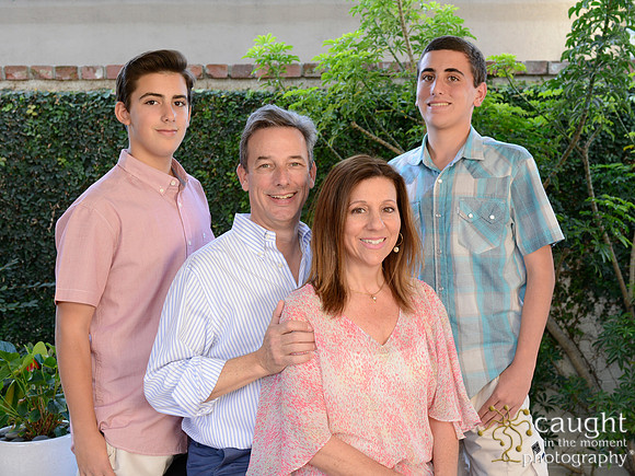 038 Deukmejian Family Portraits