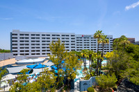 060 Marriott Long Beach Airport