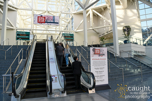 045 STS2025-Registration & Signage