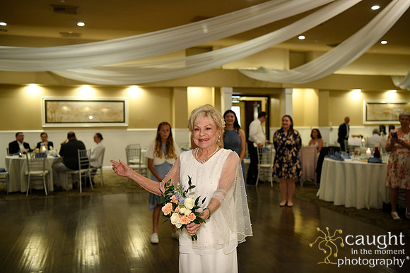 464 Rasmussen Wedding - Bouquet and Garter Toss