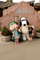 003 Family Portraits at Knott's 2016