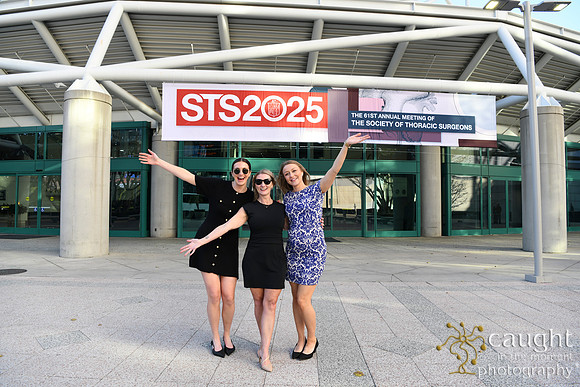 004 STS2025-Registration & Signage