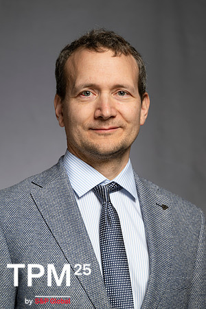 829 TPM25 Professional Headshots
