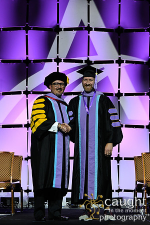 2352 AGD2023 Convocation Stage