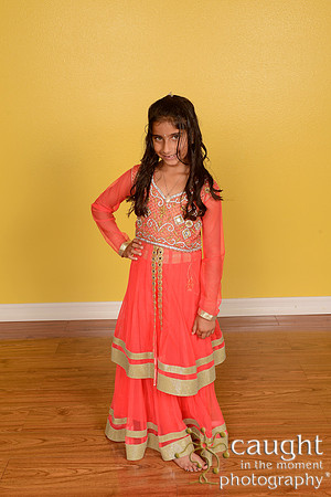 054 Adhvaryu Family Portraits 2016