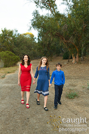 083 Trone Family Portraits in Seal Beach 2024