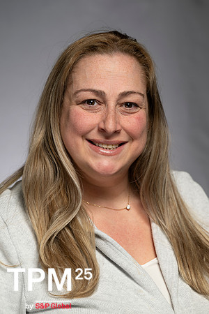 802 TPM25 Professional Headshots