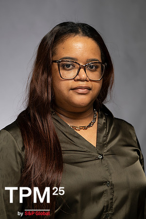699 TPM25 Professional Headshots