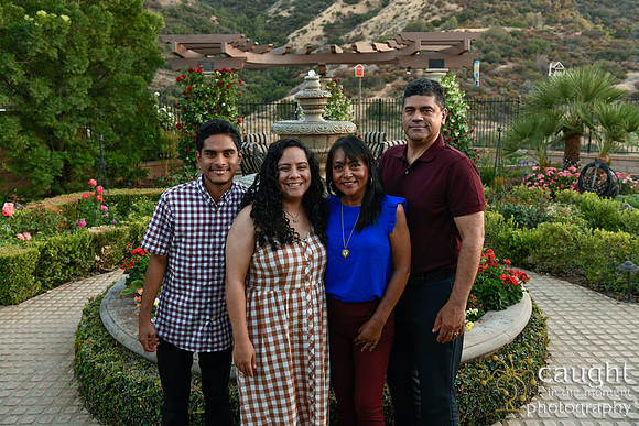 039 Peterson Family Portraits in Corona